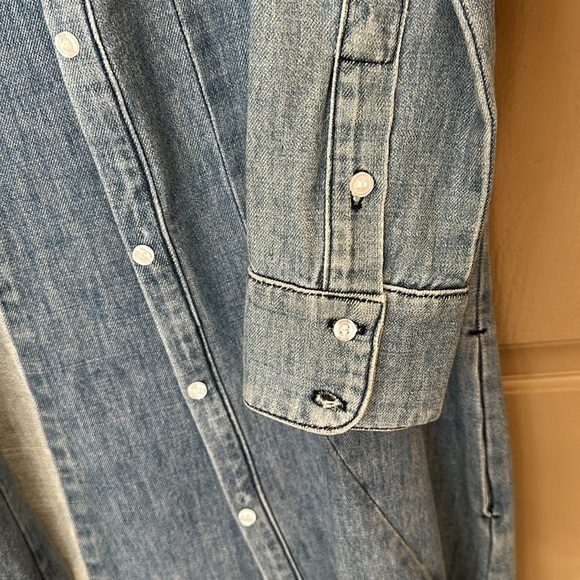 Top - Picture 6 of 6